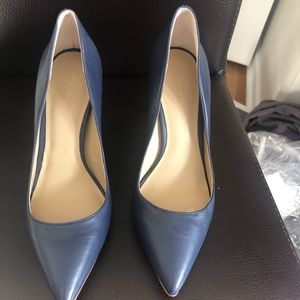 Ann Taylor Mila heels